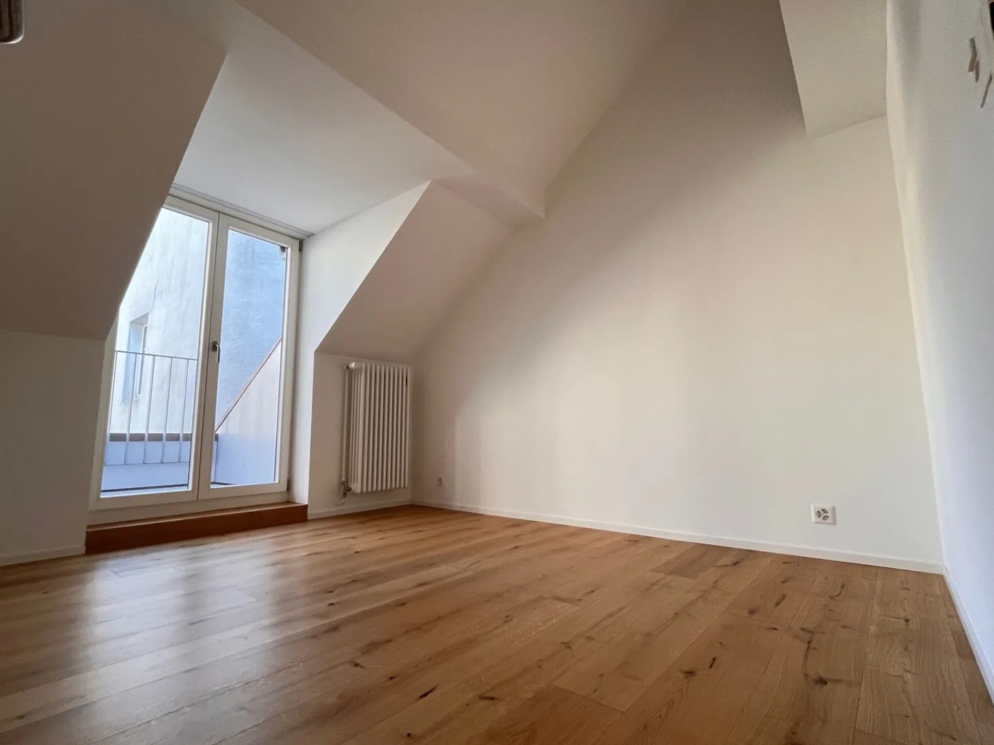 Charmante Wohnung mit Balkon - Foto 3 von 6
