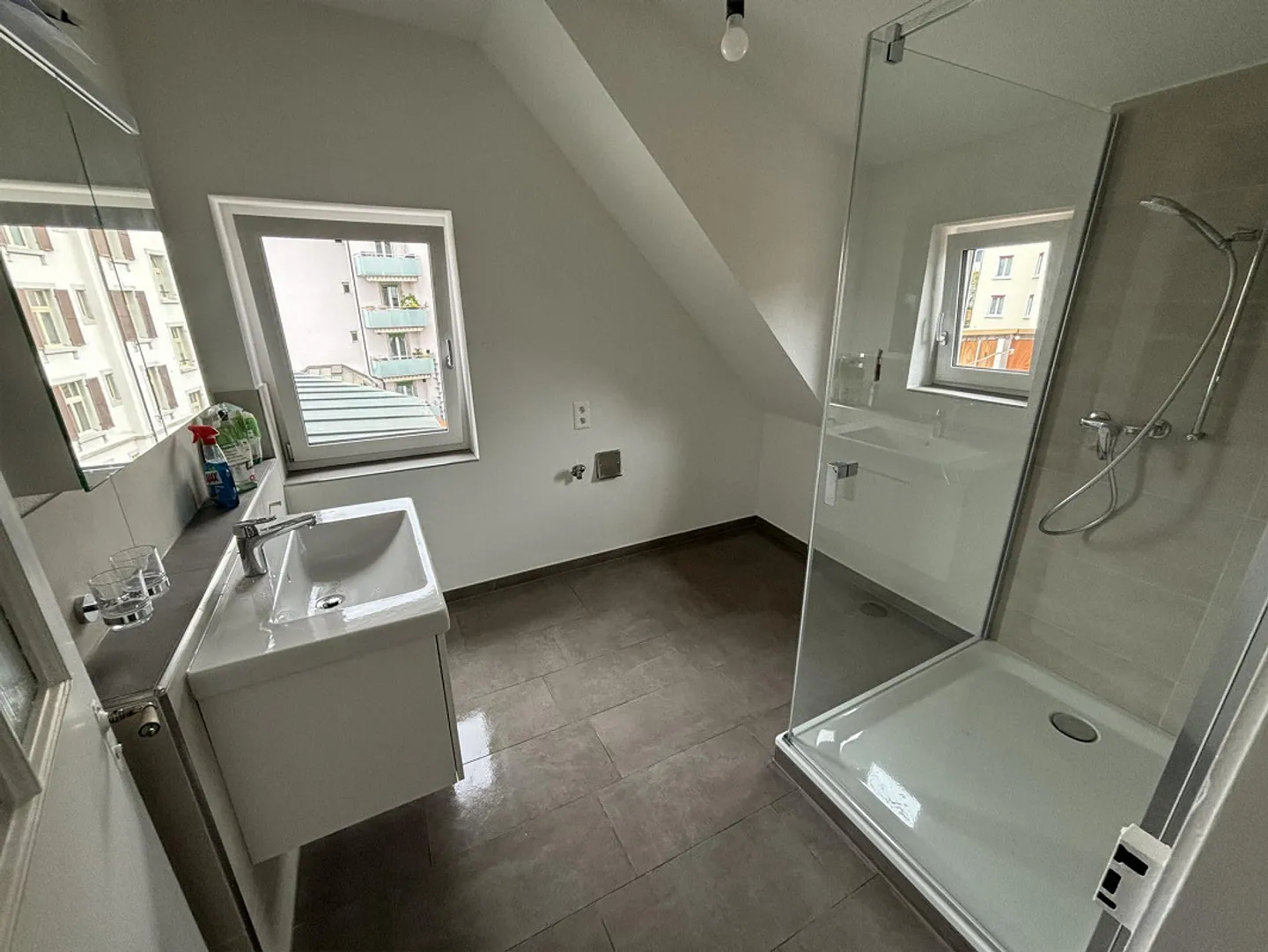 Appartamento completamente ristrutturato a St. Fiden St. Gallen - Foto 3 di 8