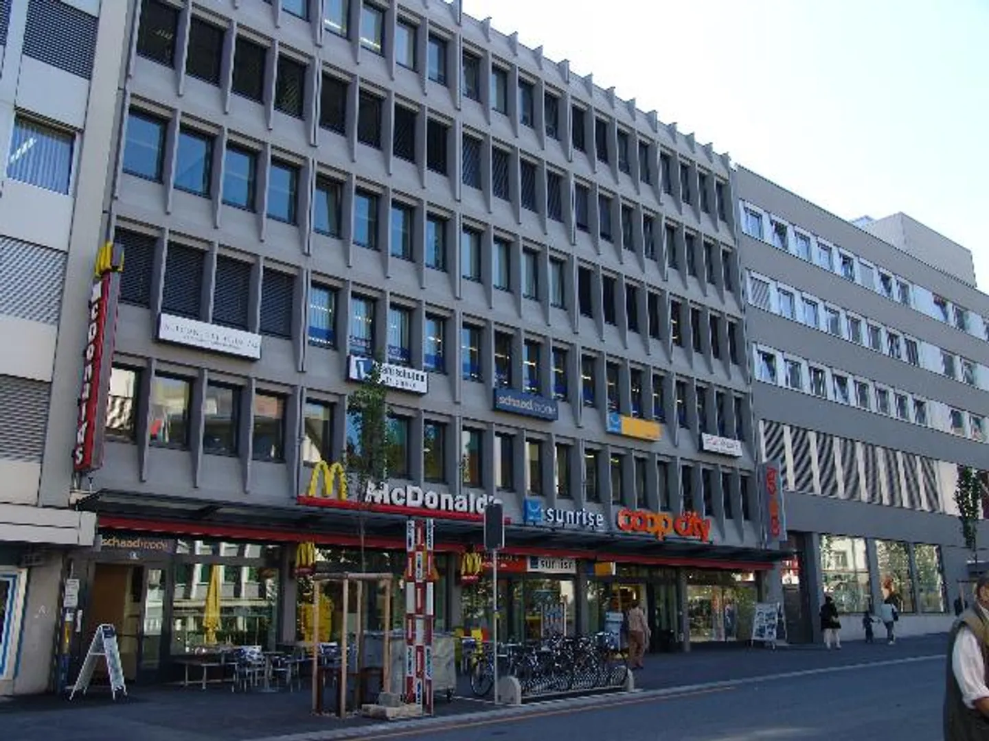 Büro-/Praxisräumlichkeiten - Foto 2 von 2