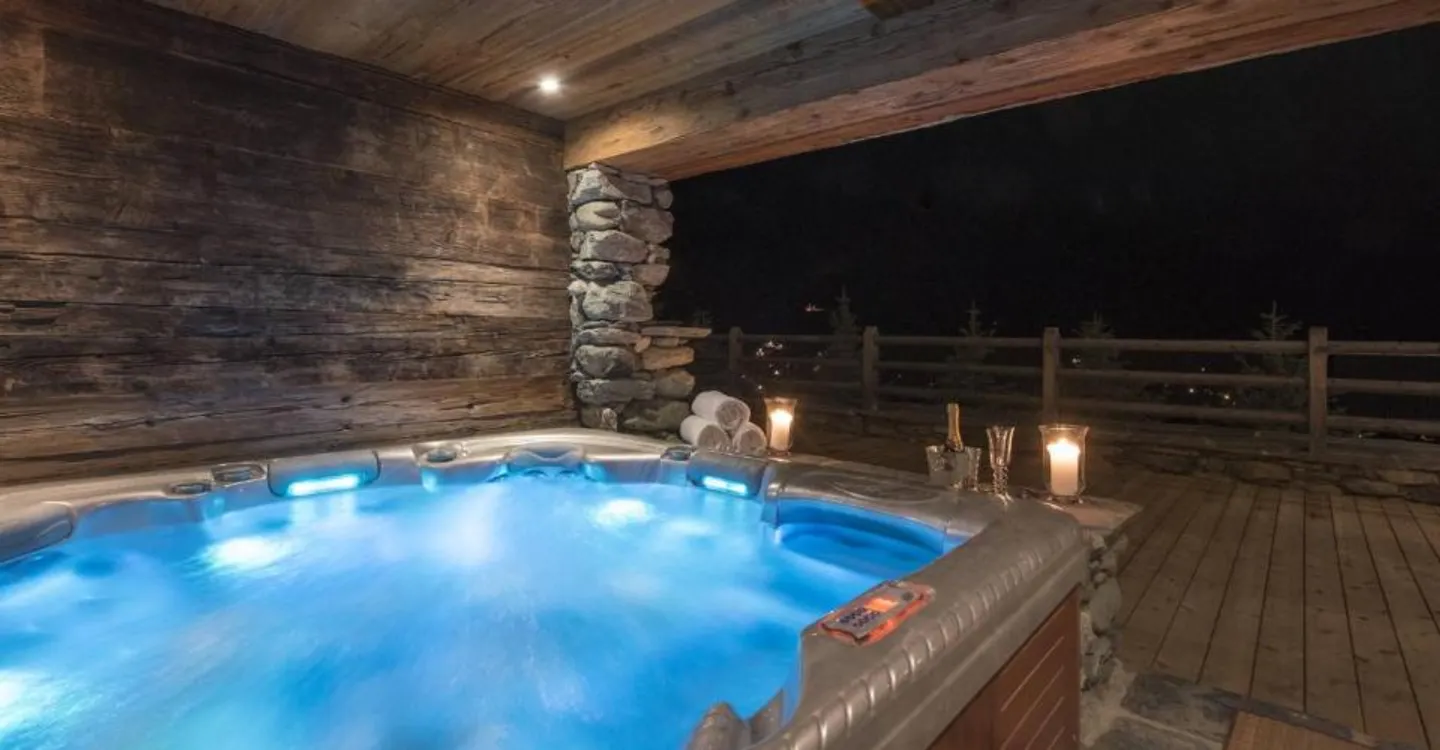 Chalet d'exception sur les hauteurs de Verbier - Photo 2 of 7
