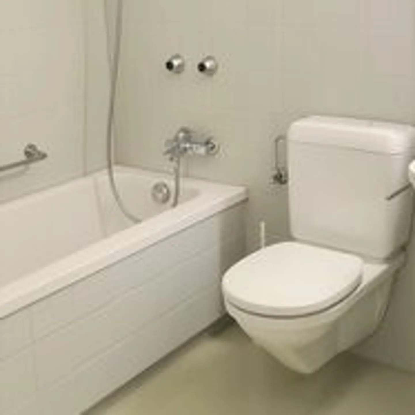 Charmante appartement de 1,5 pièce à Nidau cherche de nouveaux locataires! - Photo 3 sur 6
