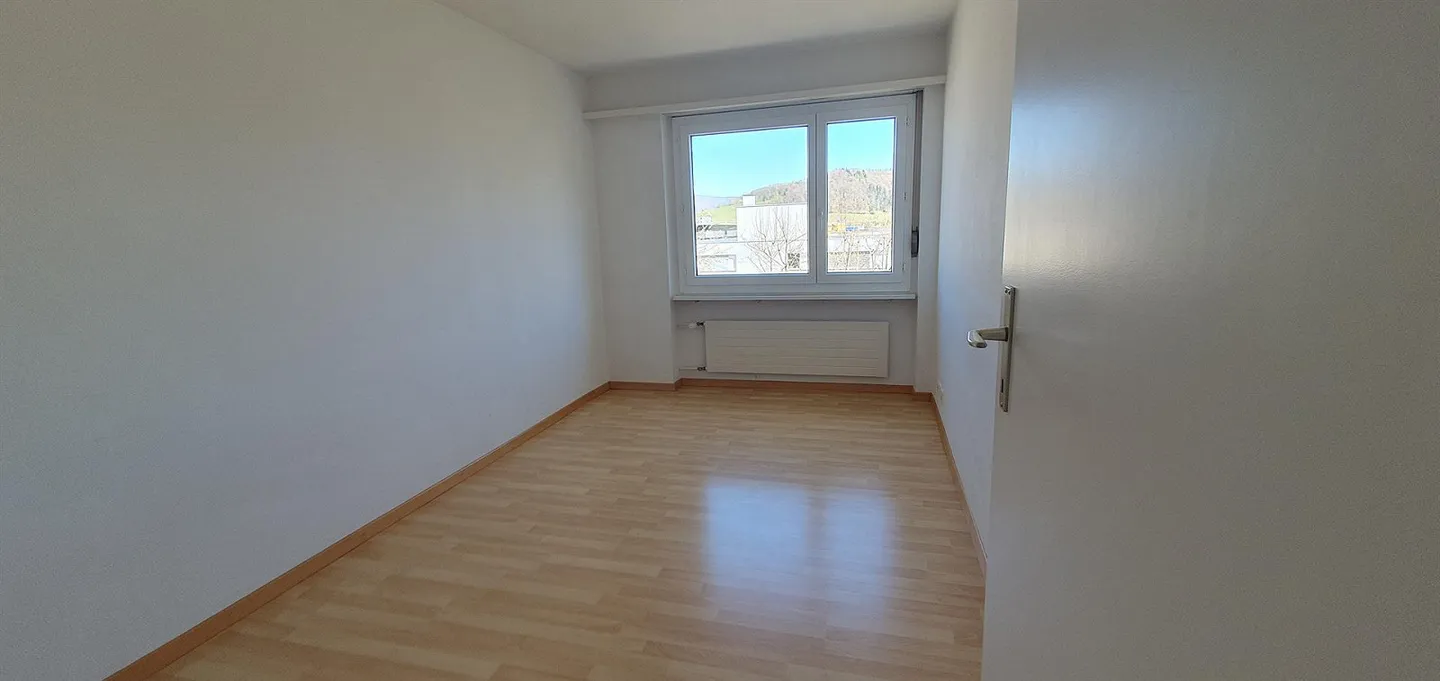 Vivere temporaneamente con vista a Spreitenbach! - Foto 5 di 7