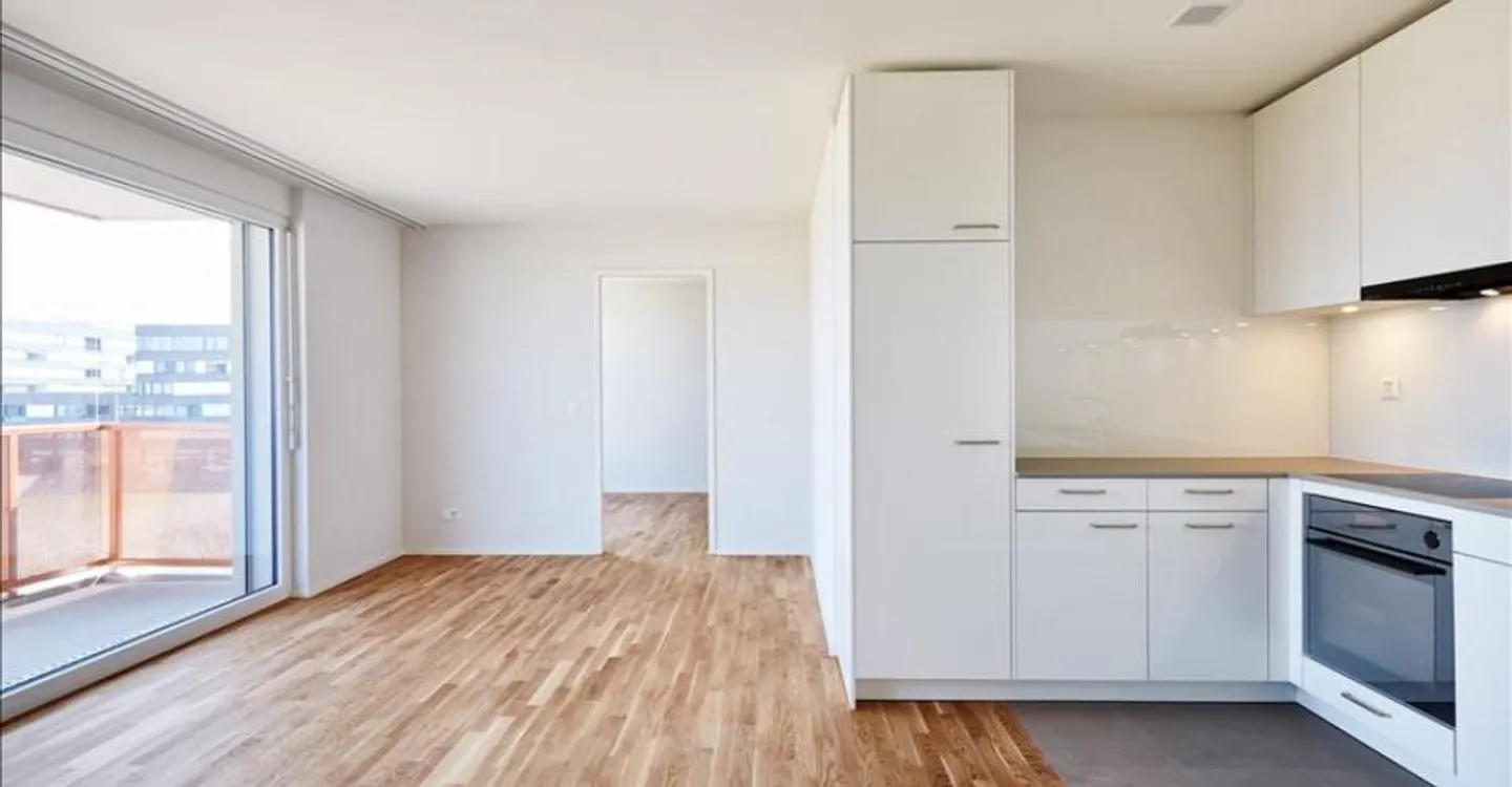 Modernes Apartment mit Balkon - Foto 2 von 3