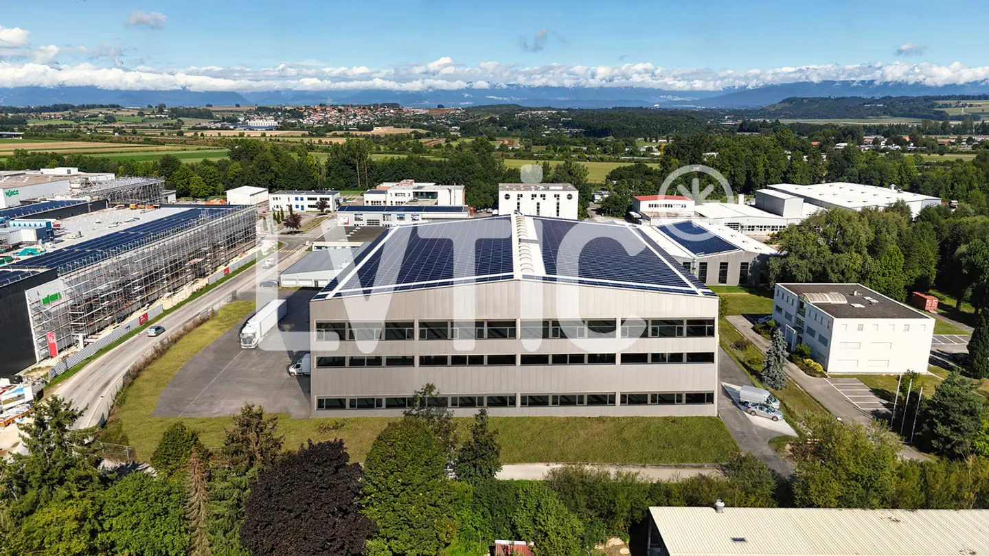 Industriehalle, Büros von 7600 m2 teilbar zur Miete in Domdidier - Foto 4 von 6
