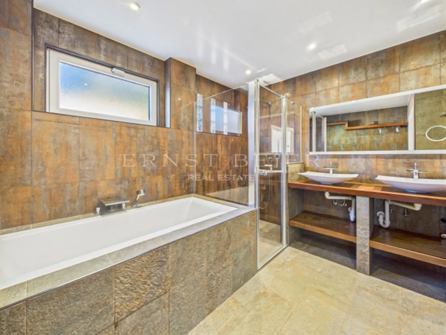 «Résidence dexception avec jardin paysager et panorama sur le Léman» - Photo 9 sur 13