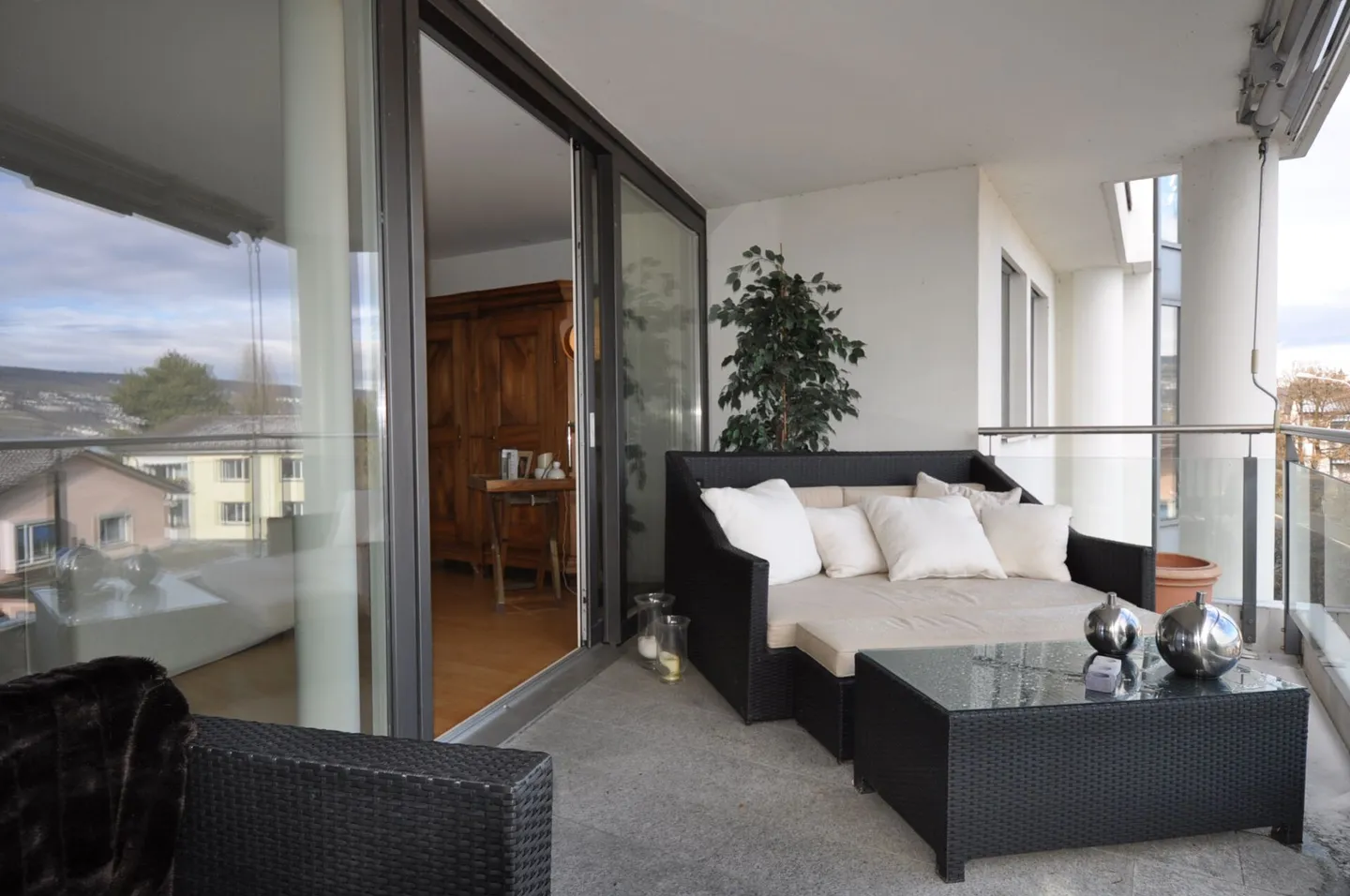 Appartamento 4,5 locali con vista mozzafiato sul lago di Zurigo a Oberrieden - Foto 10 di 12