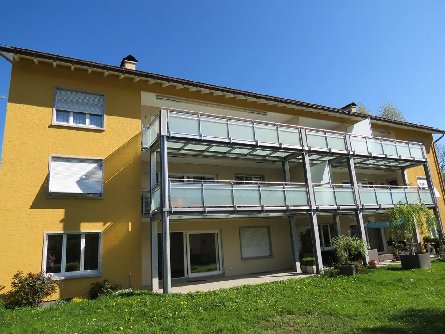 Top 3 1/2 pièces appartement au Rosenberg avec grande terrasse - Photo 2 sur 11