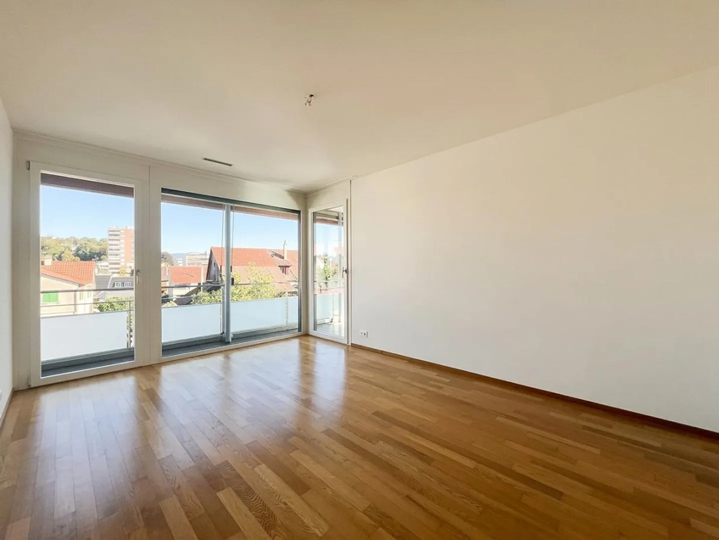 Spacious, light-flooded 4.5-room apartment in a central location - Photo 5 of 15