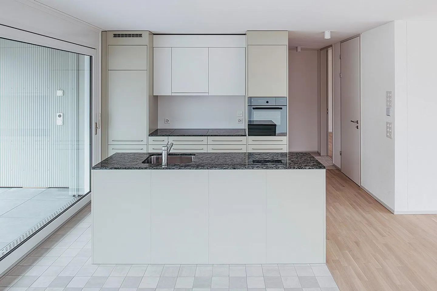 Appartement en attique de 3,5 pièces à Flawil - Photo 5 sur 13