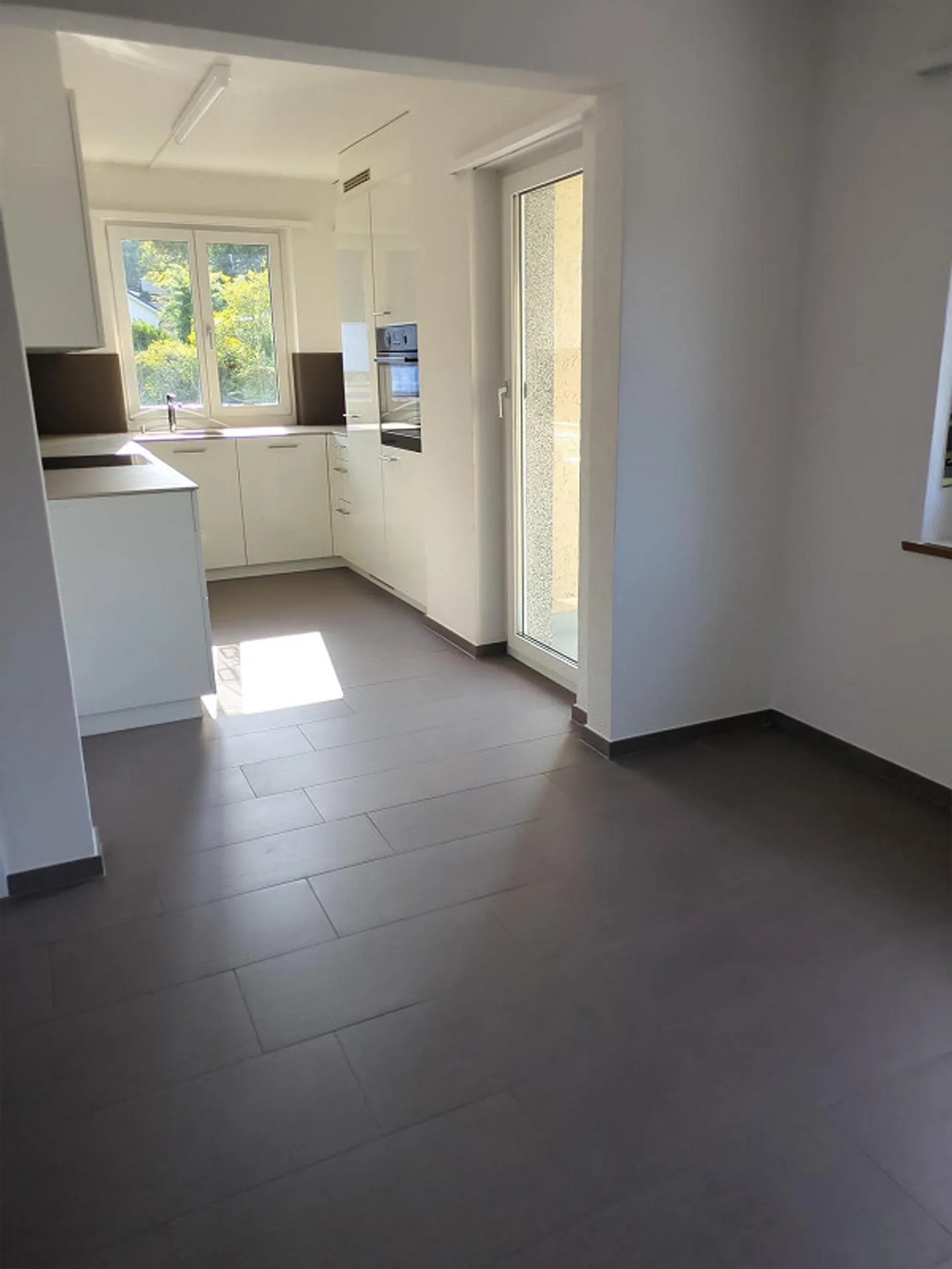 Top 3 1/2 pièces appartement au Rosenberg avec grande terrasse - Photo 8 sur 11