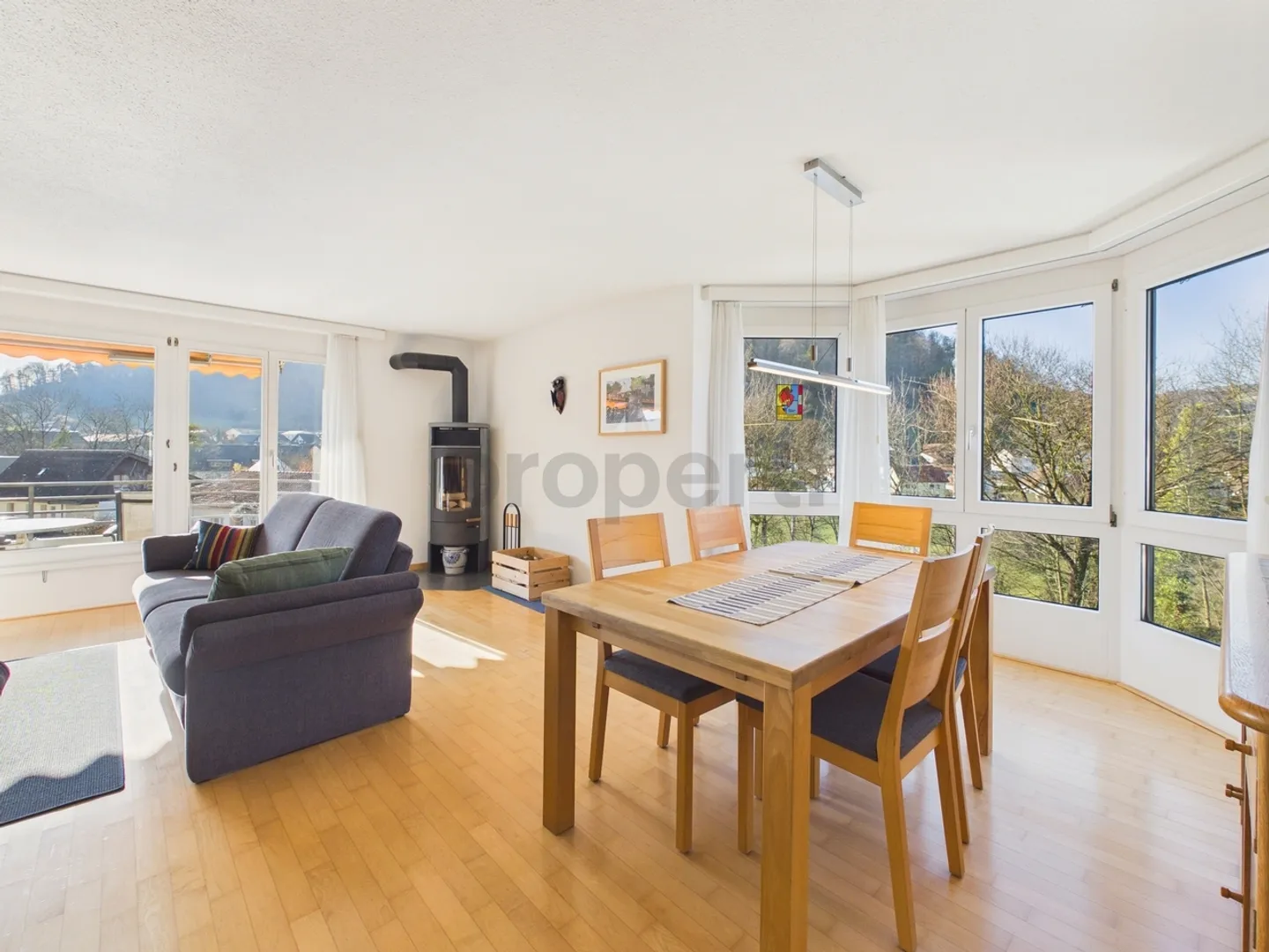 Appartement familial de 5,5 pièces avec vue magnifique et emplacement idéal à Villigen - Photo 1 sur 12