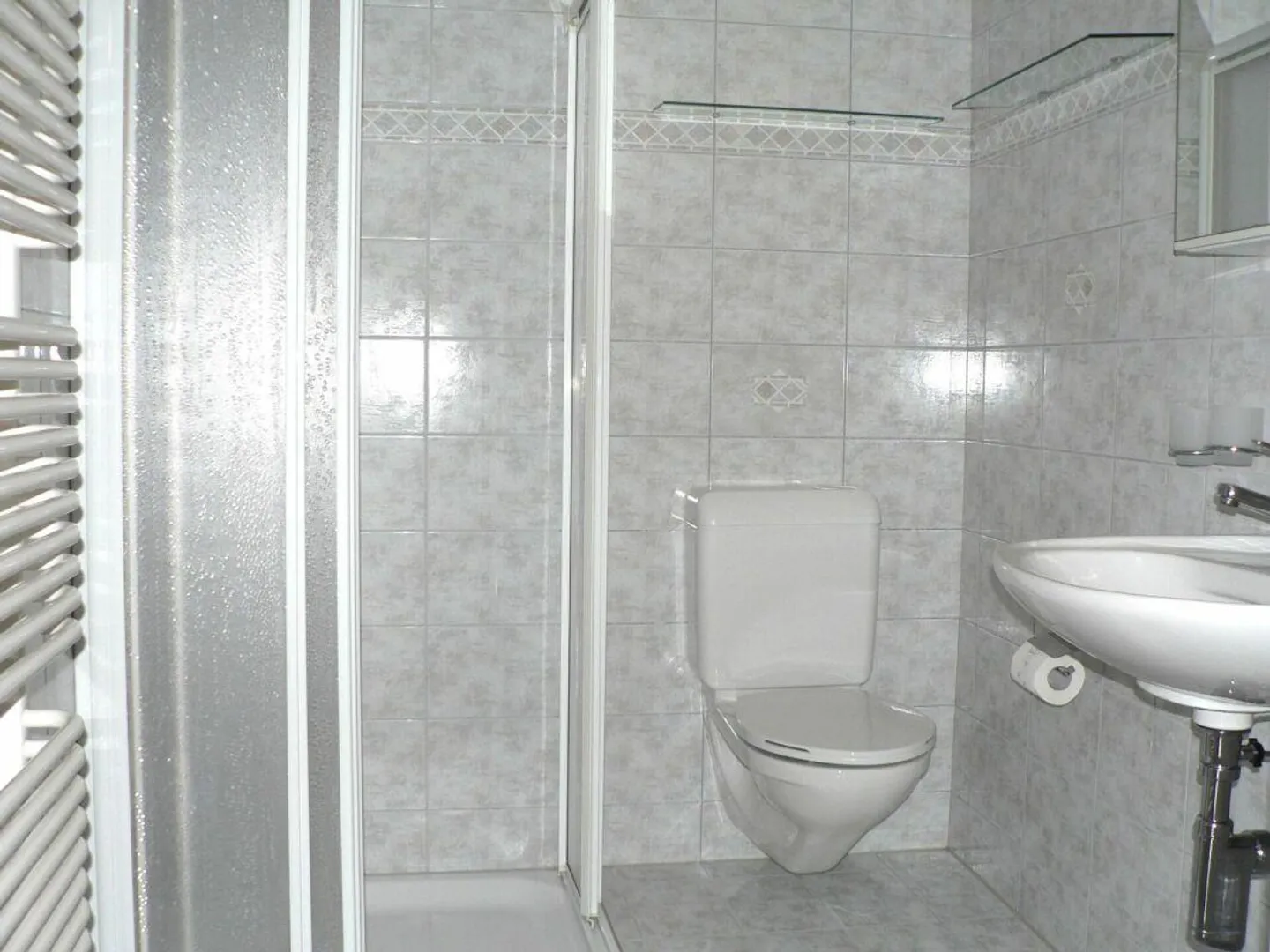 Gemütliche 2½-Zimmer-Wohnung an ruhiger Lage - Foto 2 von 6