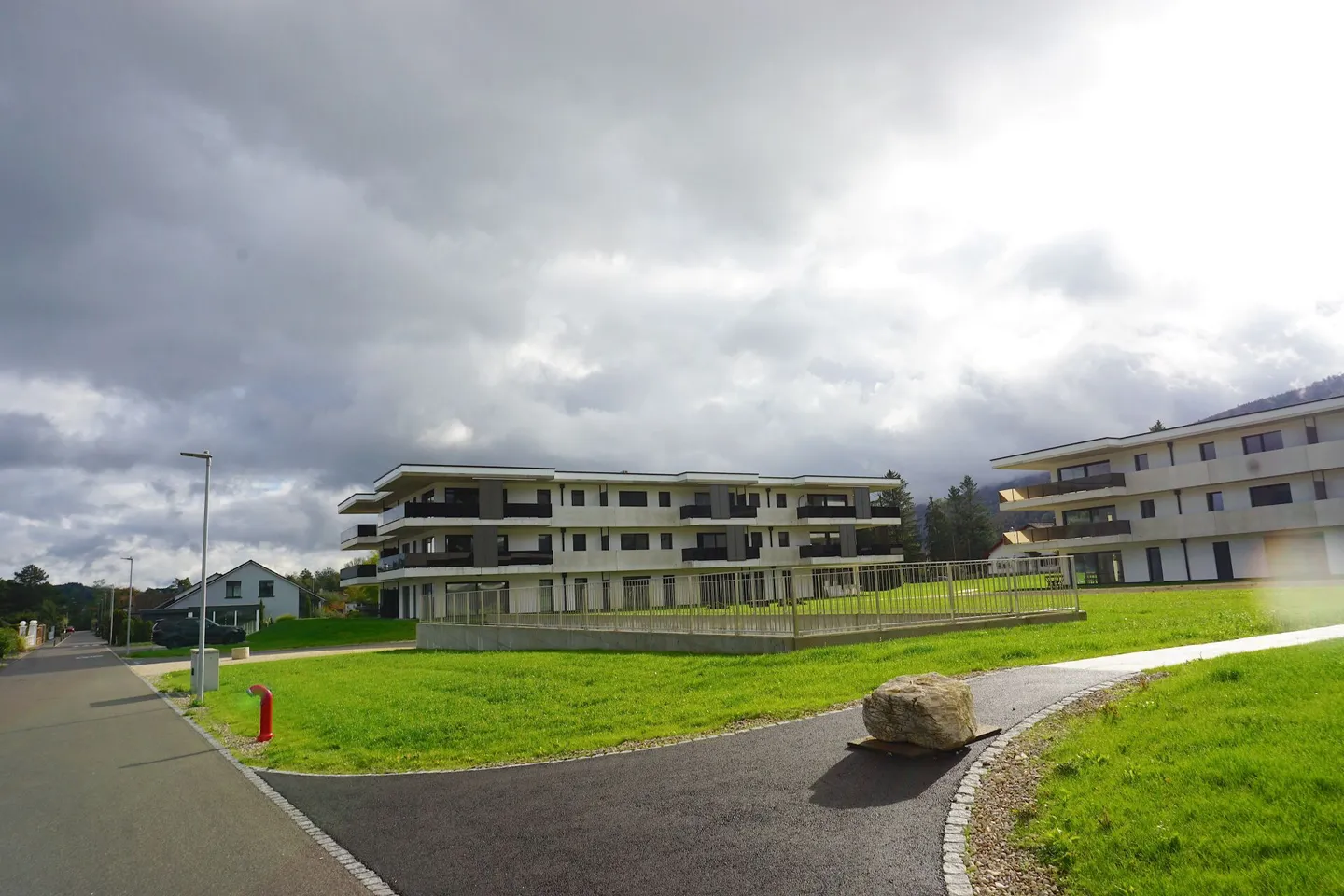 Appartement avec 4,5 pièces - Surface nette de 105 m2 - Terrasse de 47 m2 - Orientation Ouest-Nord/Ouest - Photo 10 sur 12