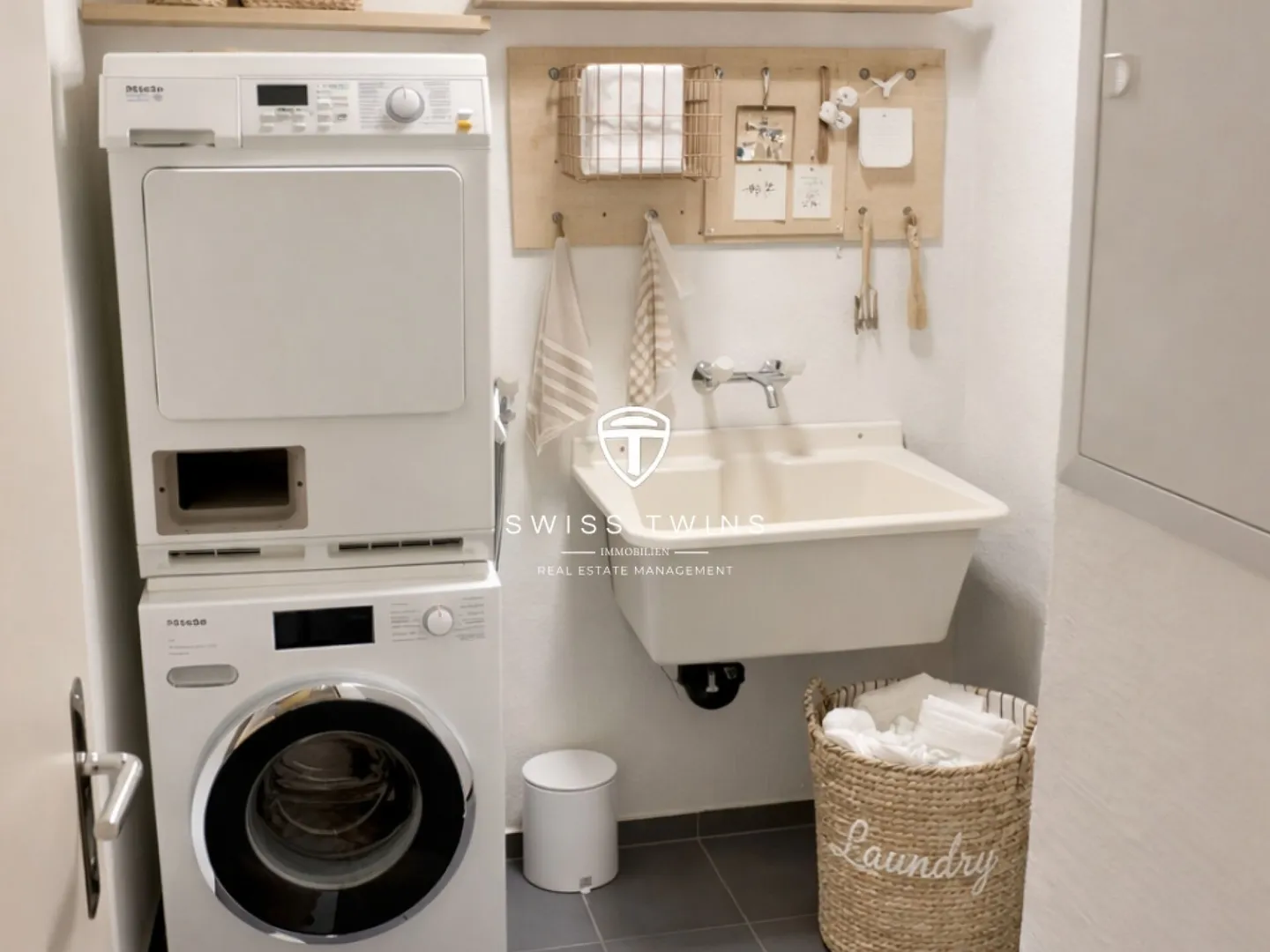 Appartamento esclusivo con terrazza di 4,5 stanze e camino a Zurigo, distretto 7 - Foto 8 di 13