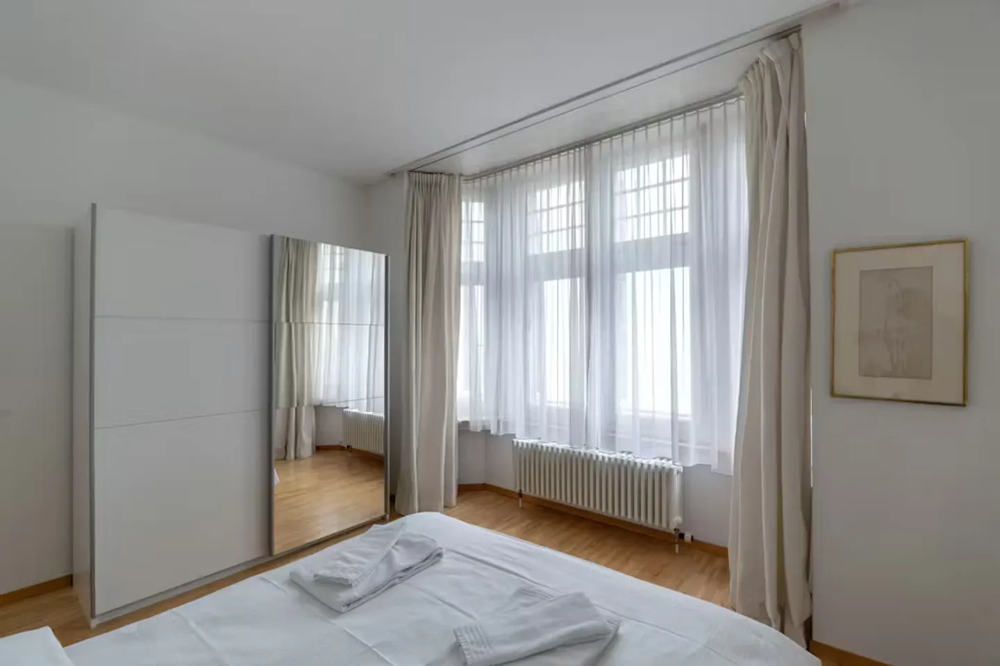 Charming Zurich Apartment - Photo 7 of 10