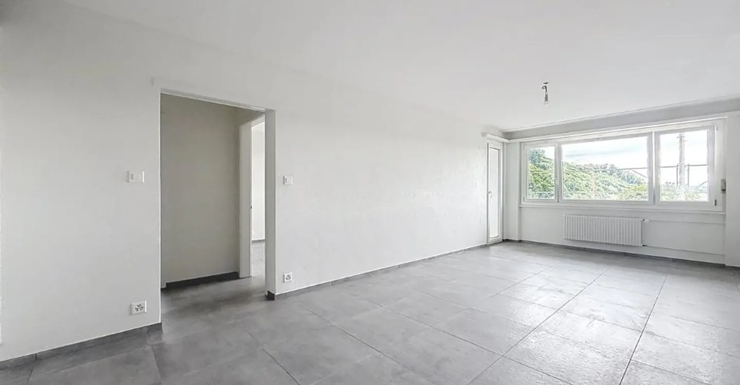 Renovated Apartment in Quiet Area - Photo 2 of 7