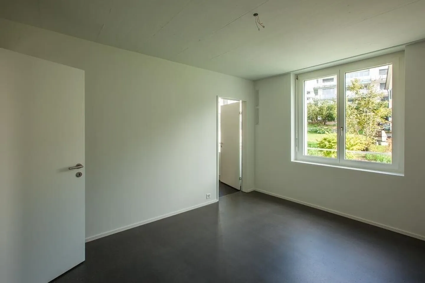 Gross und modern Wohnen mit zwei Terrassen - Foto 4 von 6