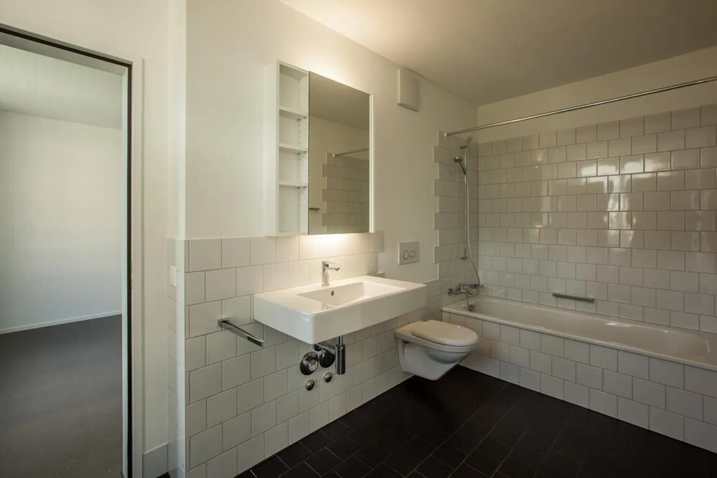 Gross und modern Wohnen mit zwei Terrassen - Foto 6 von 6
