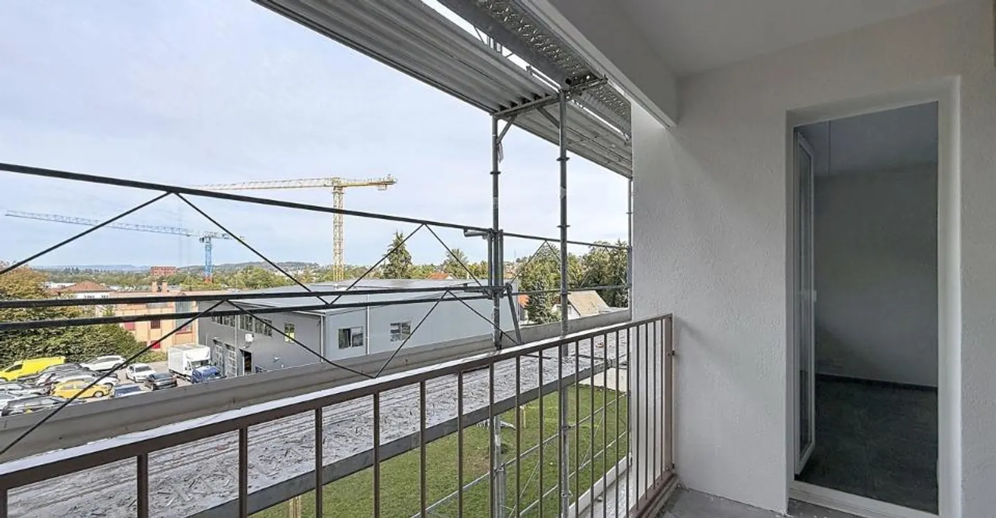 Renovated Apartment in Quiet Area - Photo 5 of 7