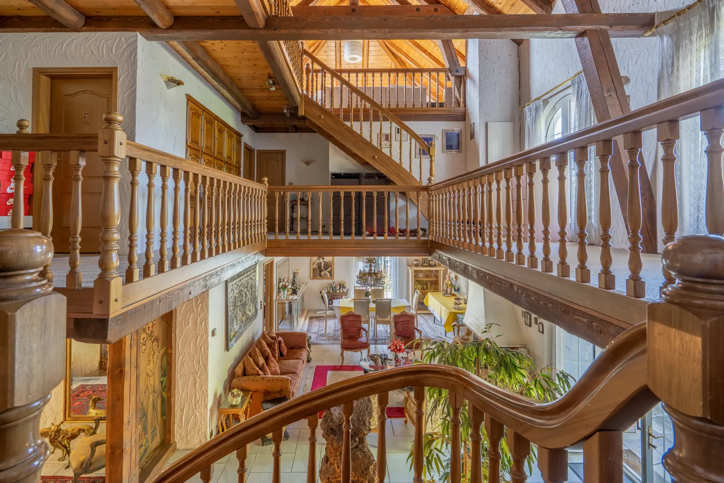 Proprietà eccezionale con volumi spettacolari a 1 minuto dal lago! - Foto 14 di 14