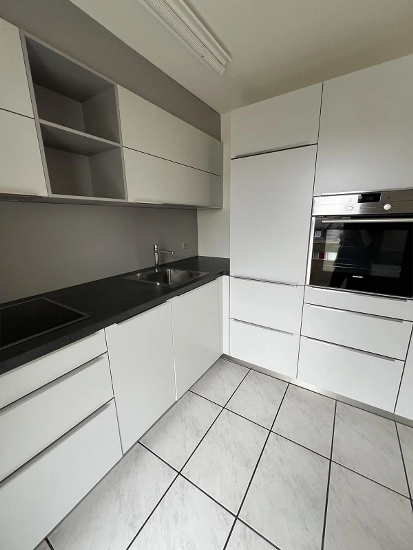 Appartamento 2.5 stanze appena ristrutturato in affitto - Foto 4 di 15