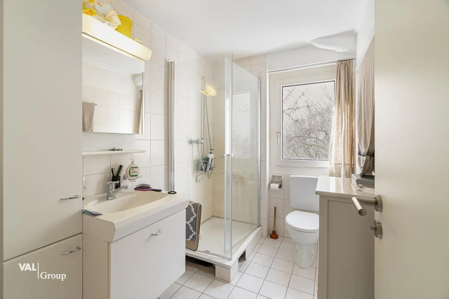 High-yield investment property in a central location - Photo 11 of 13