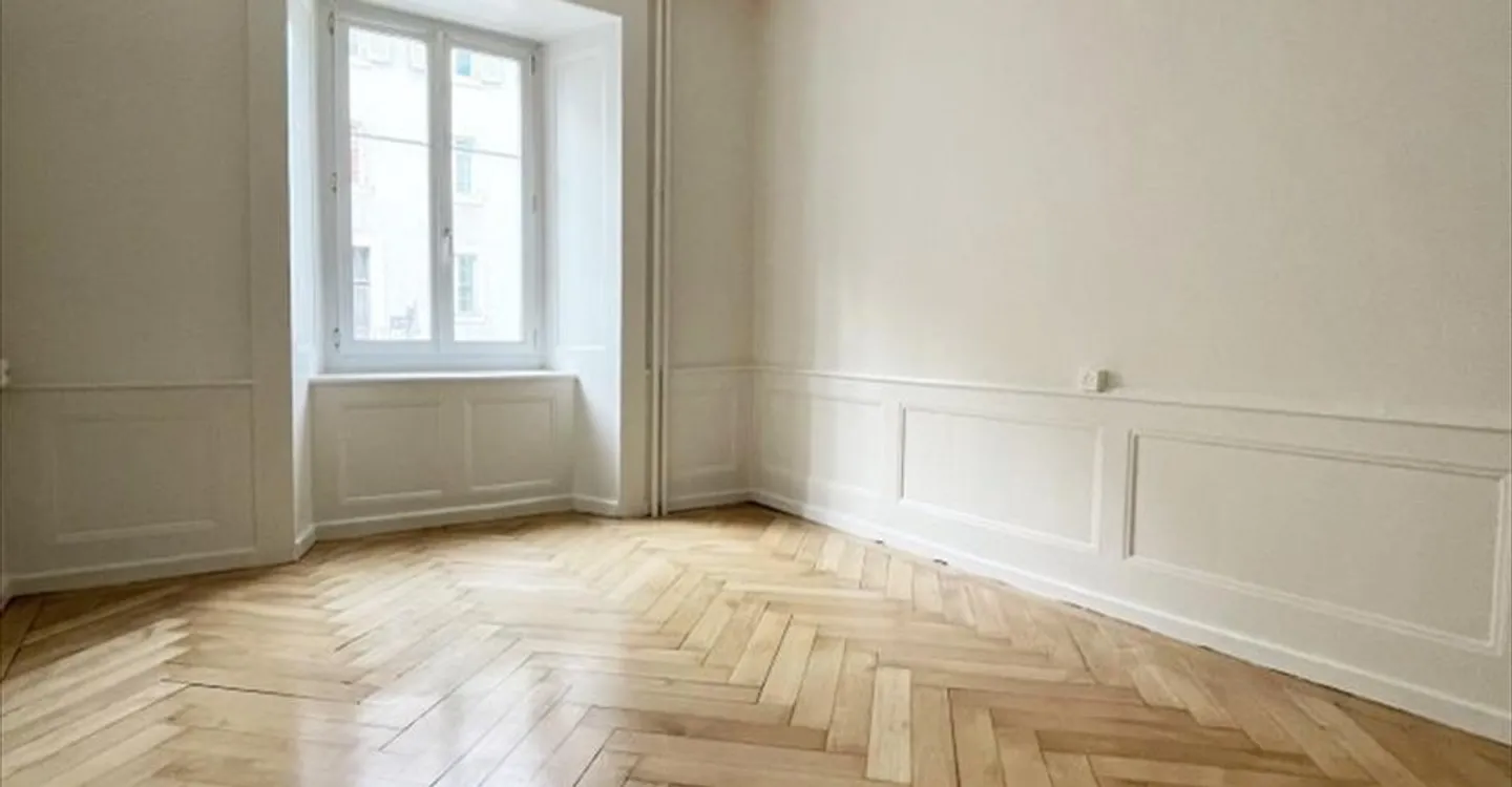 04876 - 3-room apartment - Promenade 13 - La Chaux-de-Fonds - Photo 2 of 5