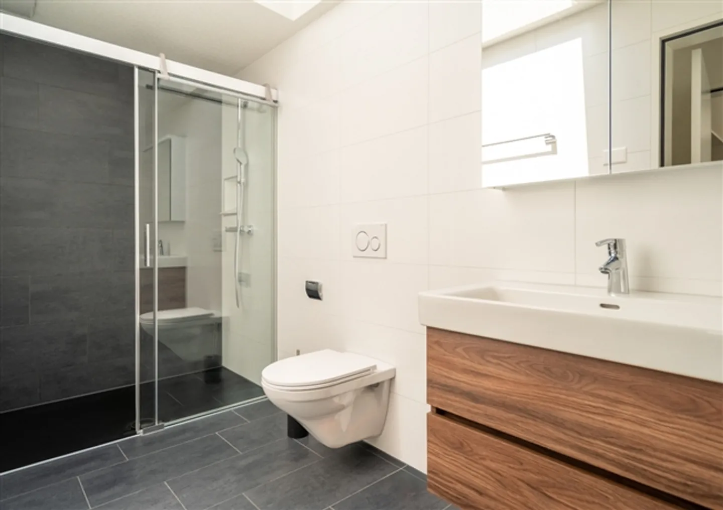 «Stilvoll wohnen über dem Sarnersee» - Foto 5 von 8