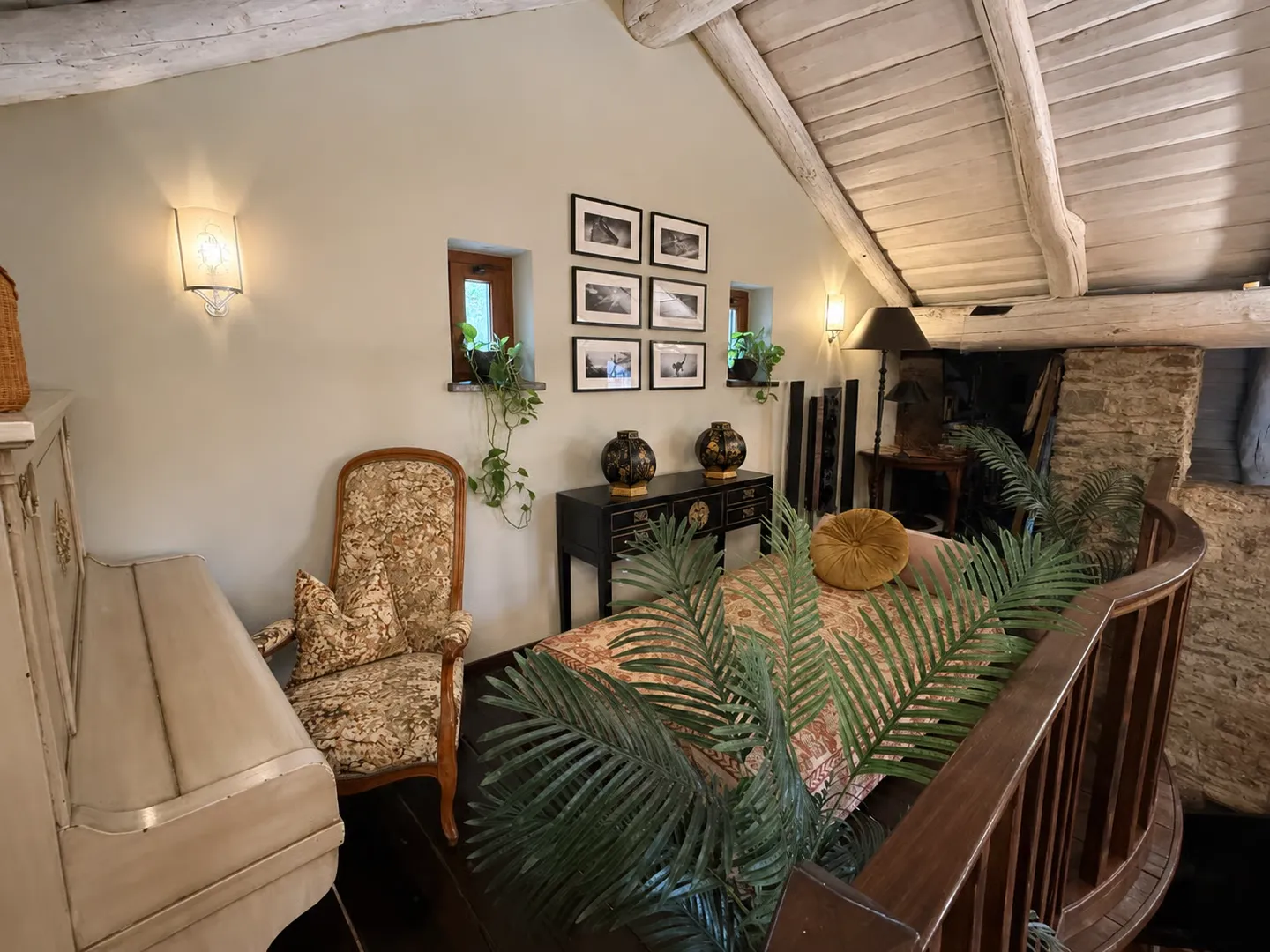Astano (Lugano) – Prestigious residence immersed in nature, between elegance and spirituality - Photo 9 of 29