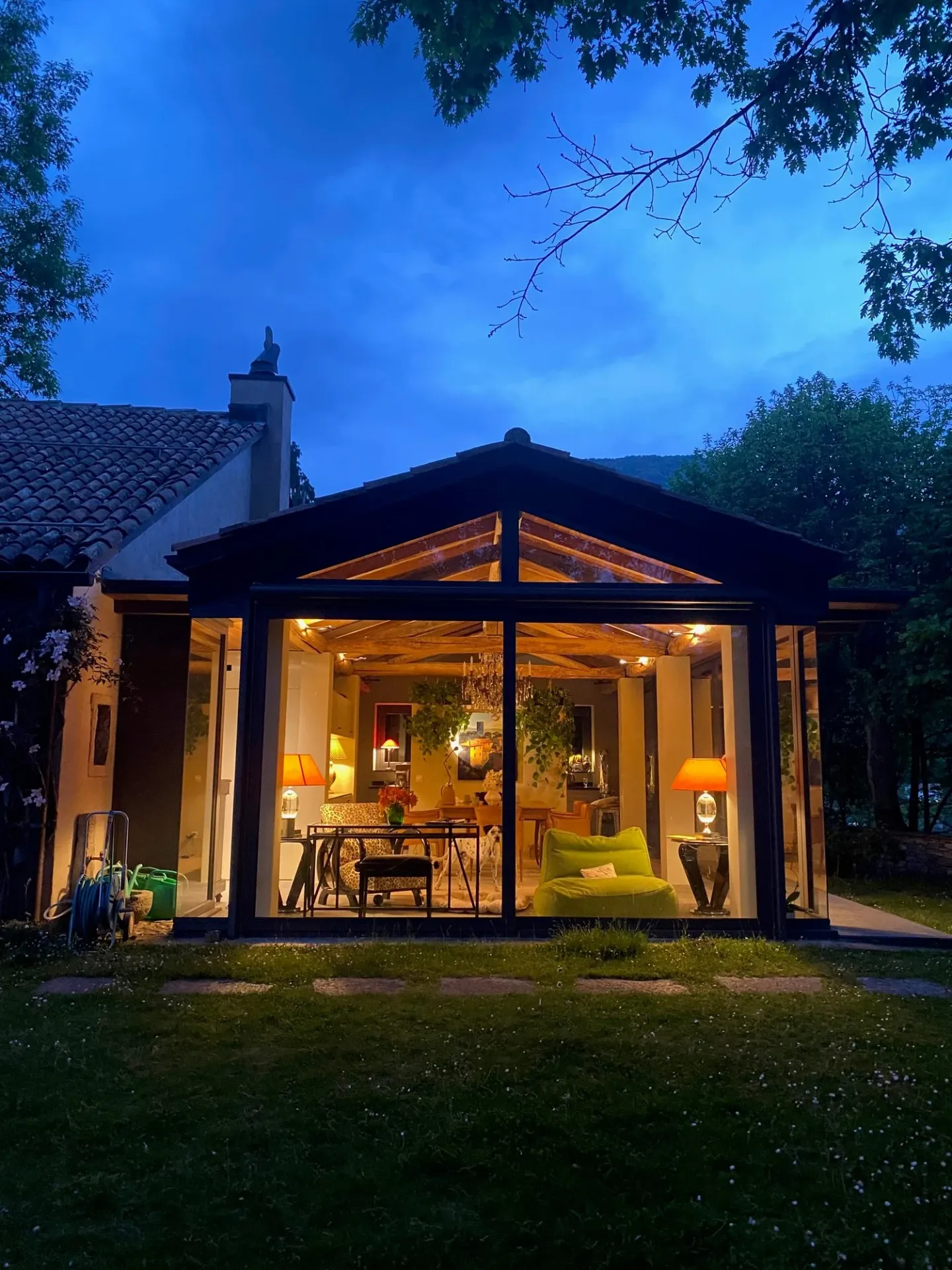 Astano (Lugano) – Prestigious residence immersed in nature, between elegance and spirituality - Photo 26 of 29