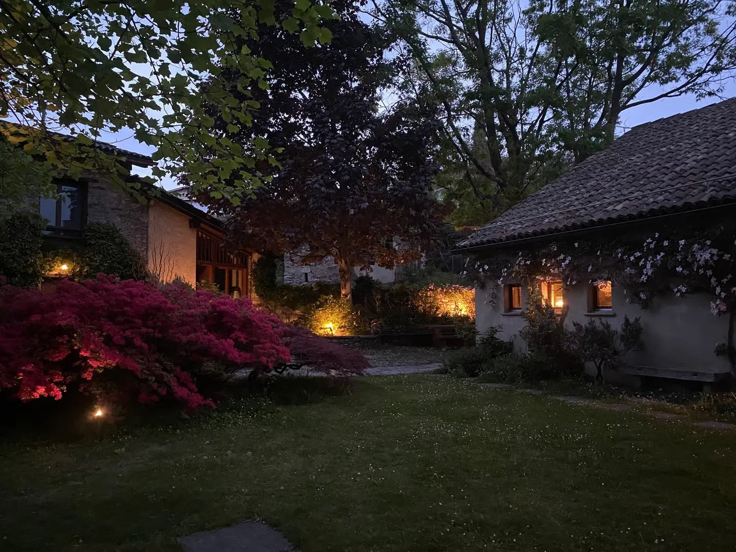 Astano (Lugano) – Prestigious residence immersed in nature, between elegance and spirituality - Photo 27 of 29