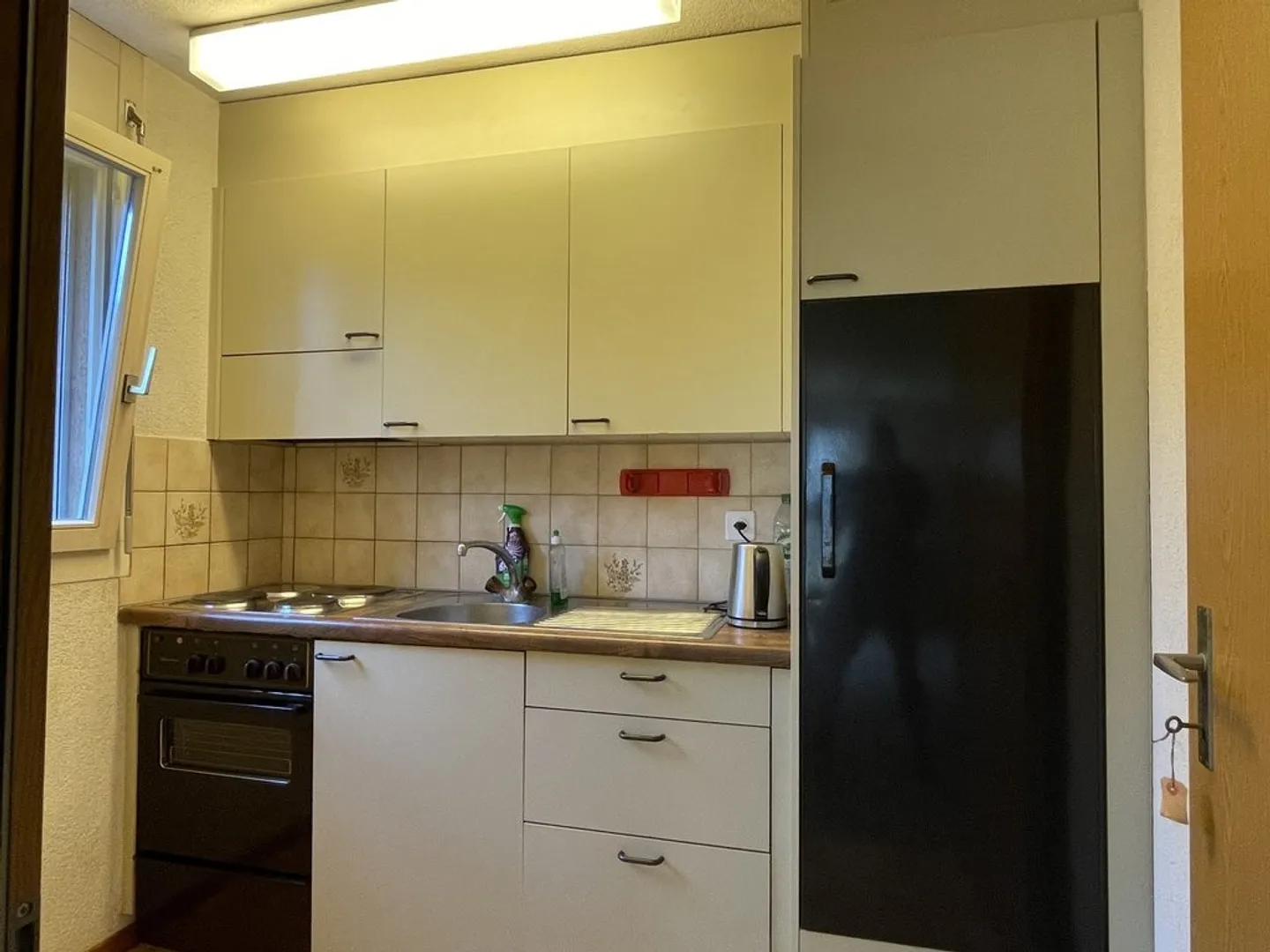 BÖSINGEN (FR) - Appartamento 2.5 locali al piano terra - Foto 2 di 6
