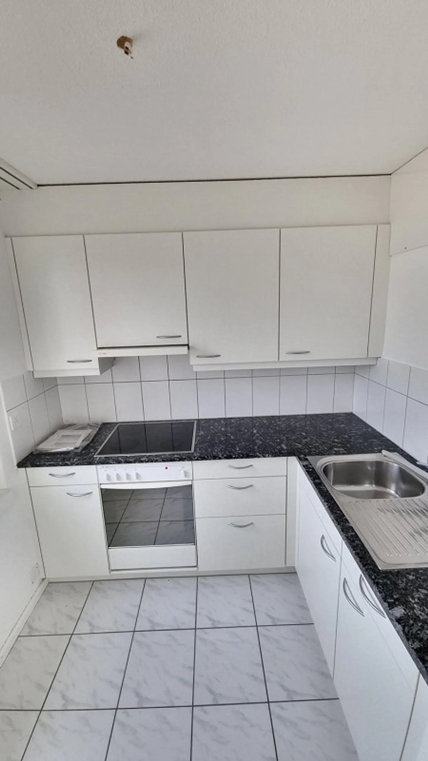 Here ends your apartment search! - Photo 1 of 3