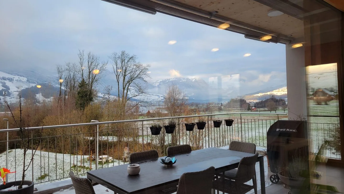 Appartamento di 5,5 stanze su 235 m² spaziosi nella zona commerciale - Foto 7 di 14