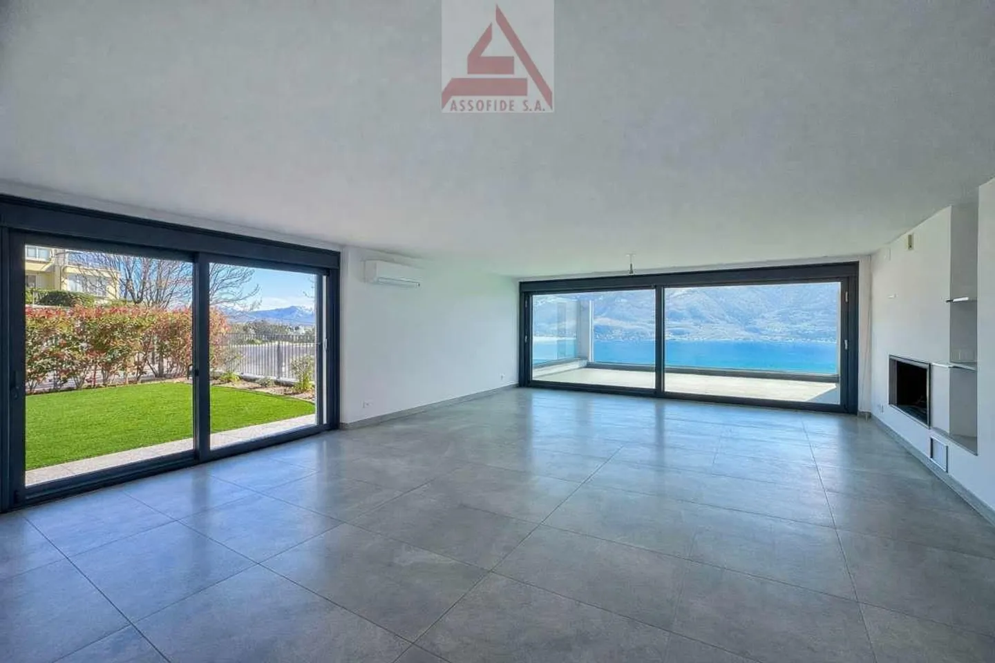 App. di 4.5 locali con vista lago - Foto 3 di 7