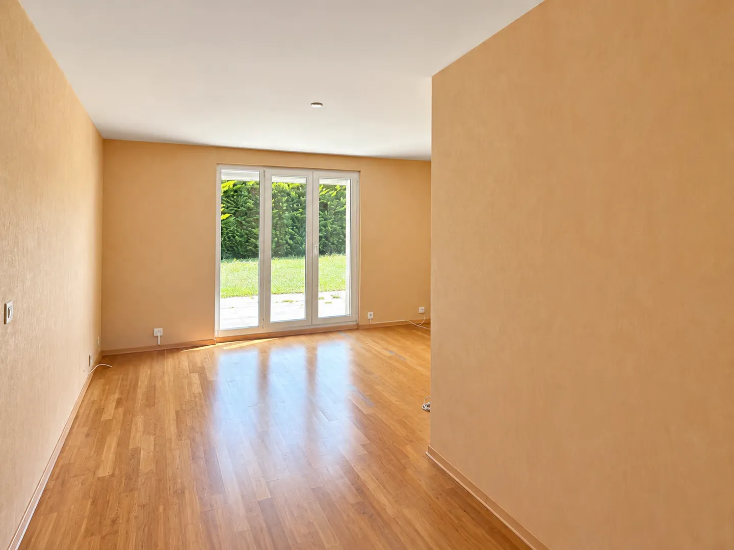 Maison familiale de 6 chambres offrant de beaux volumes - Photo 15 sur 16