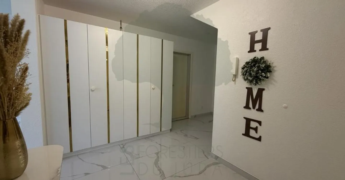 Magnifico appartamento ristrutturato di 5,5 locali con terrazza e vista - Foto 4 di 12