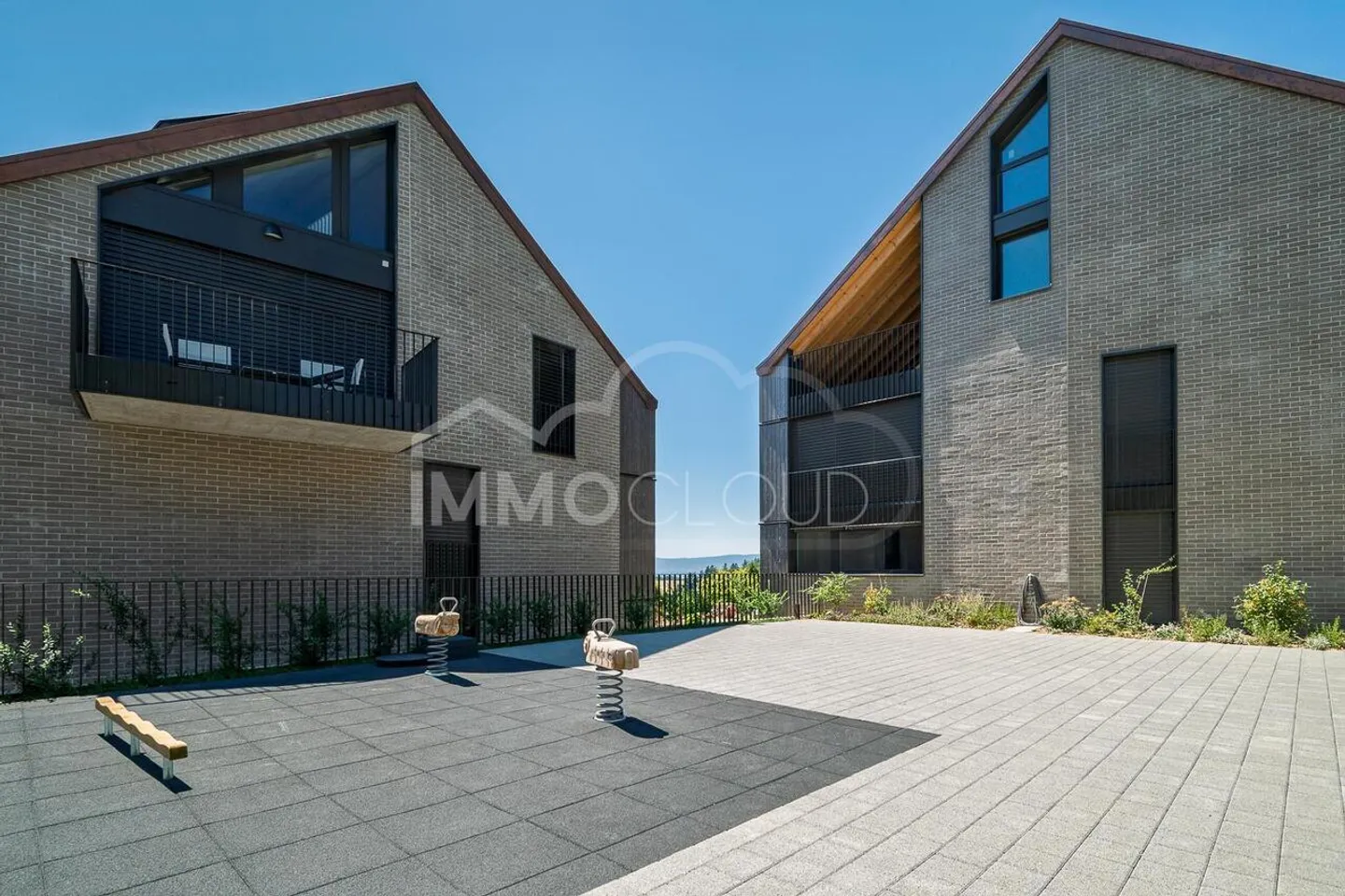 South facing with a view of Lake Geneva - Photo 15 of 16