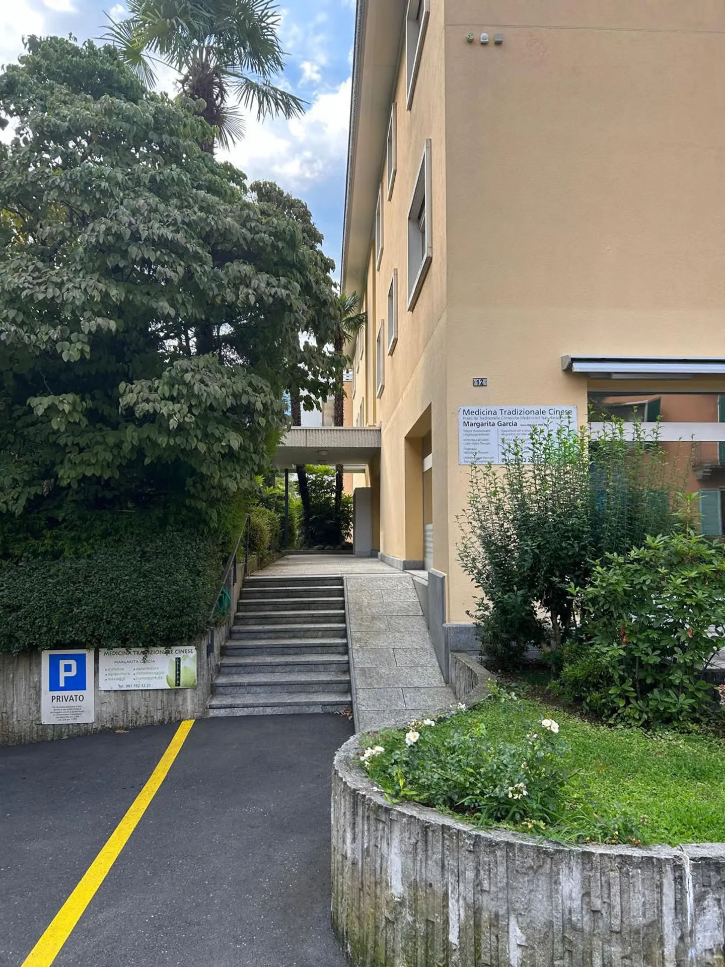 ASCONA, PRÈS DU CENTRE ET À 5 MIN. DU LAC - Photo 8 sur 9