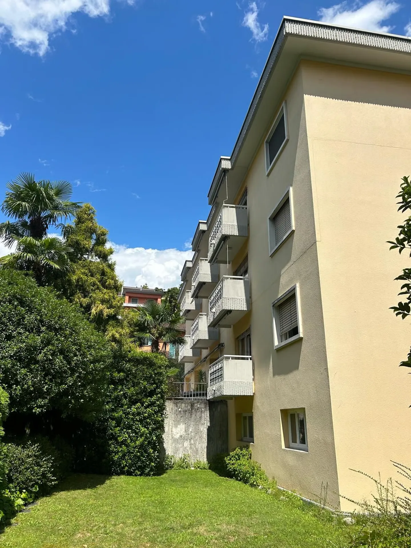 ASCONA, PRÈS DU CENTRE ET À 5 MIN. DU LAC - Photo 9 sur 9