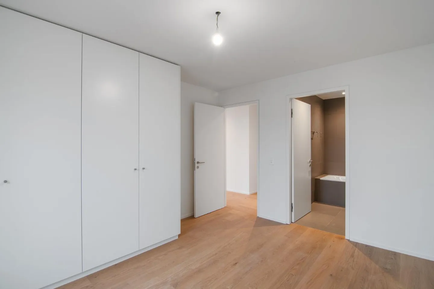 Magnifico appartamento di 2,5 locali al lago - Foto 7 di 8