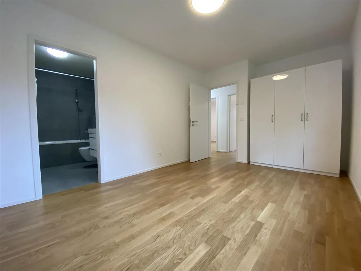 Superbo appartamento di 5 stanze - Foto 4 di 10