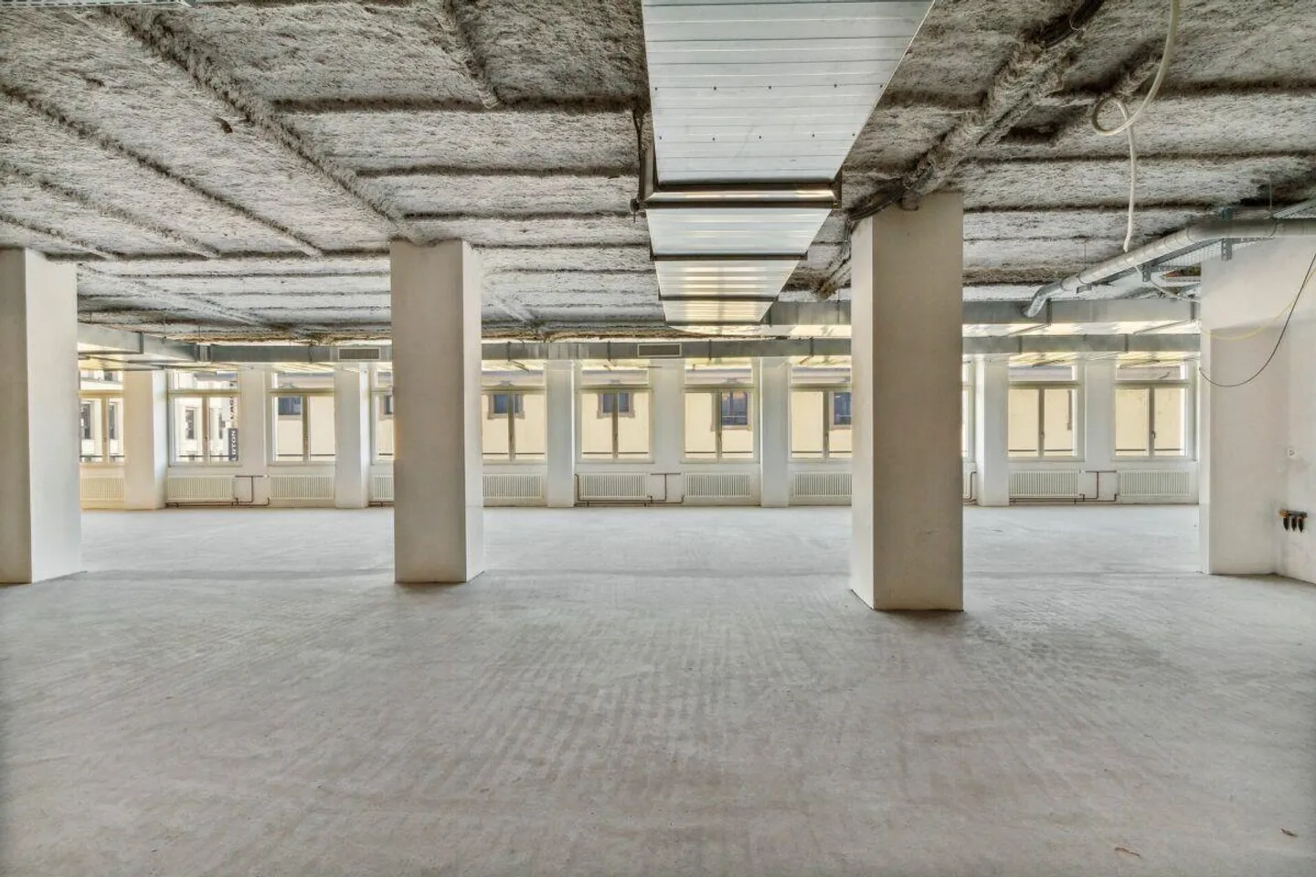 Espace Commercial en Centre-Ville - Photo 5 sur 15