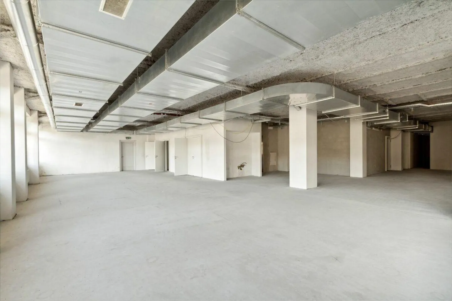 Espace Commercial en Centre-Ville - Photo 6 sur 15