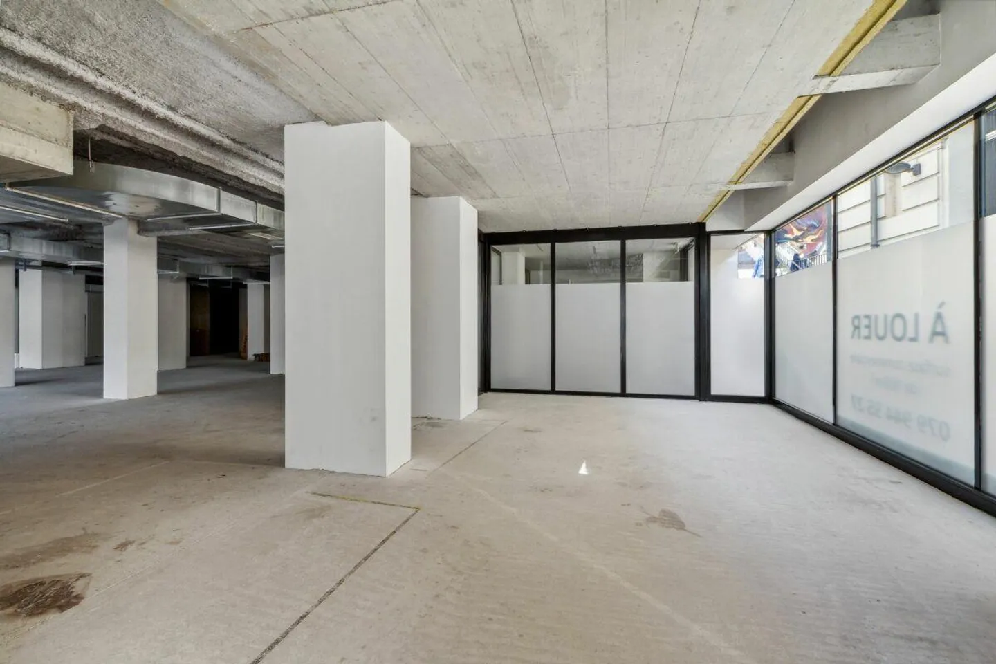 Espace Commercial en Centre-Ville - Photo 7 sur 15