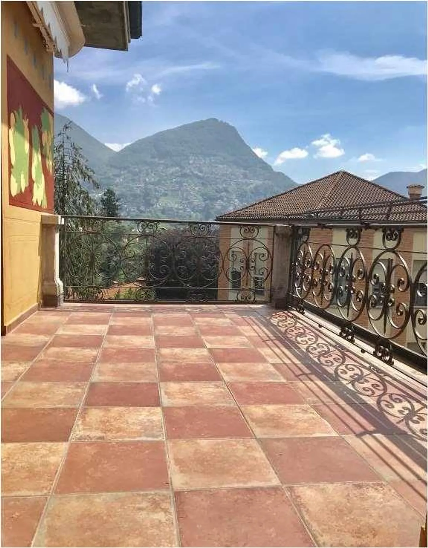 Lugano centro, appartamento attico di 5,5 locali con terrazzo - Foto 1 di 7