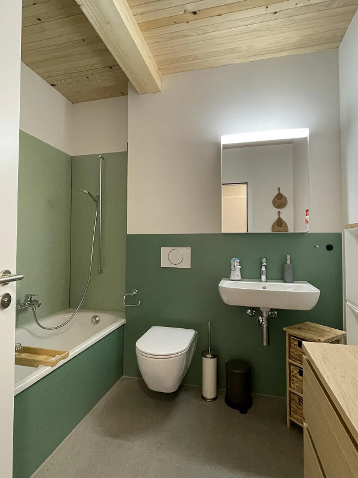 6.5 Room Apartment (Semi-Detached House) - Photo 3 of 13