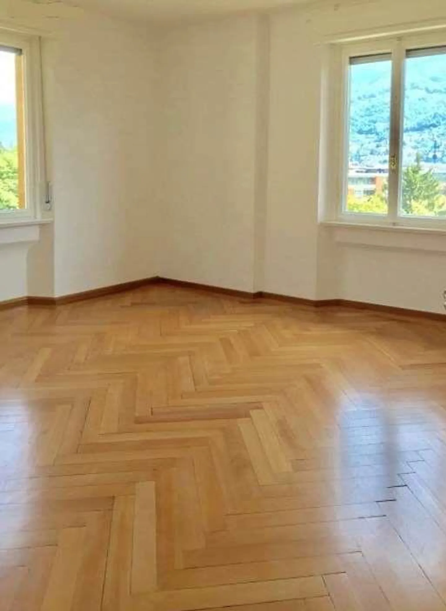 Lugano centro, appartamento attico di 5,5 locali con terrazzo - Foto 4 di 7