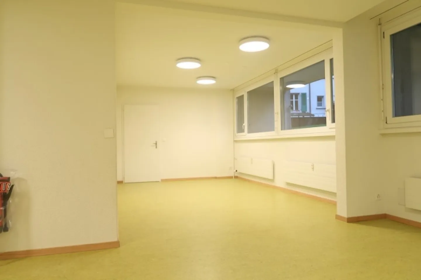 Spazio ufficio in affitto - Foto 4 di 8