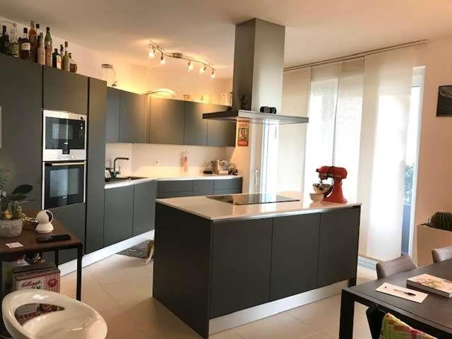 Villa gemella 4,5 locali con giardino privato - Foto 2 di 13